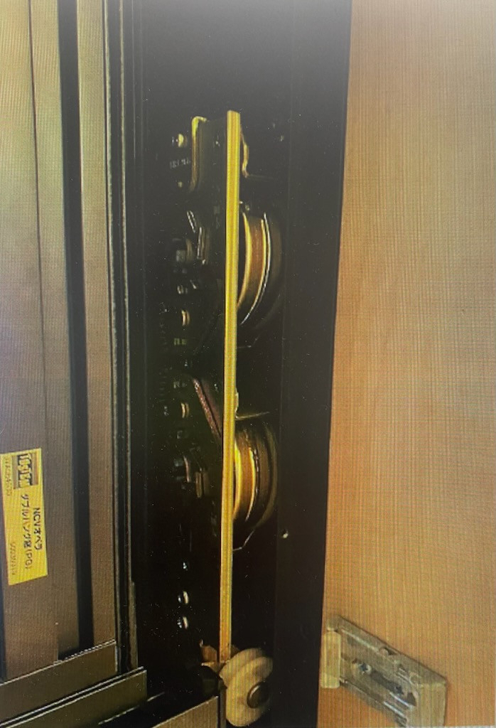 フジトーヨーの2F上げ下げ窓交換の施工前の写真2