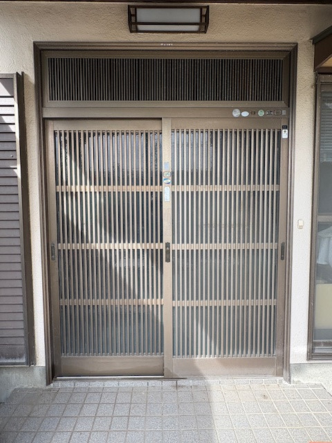 フジトーヨーのリシェントで和モダンな引き戸にの施工前の写真1