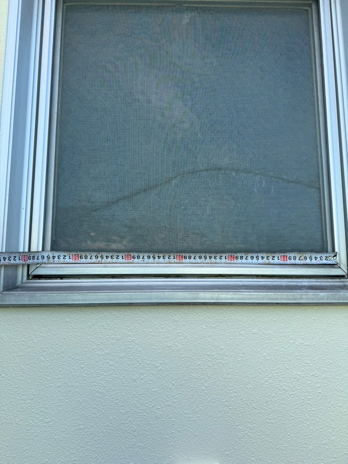 HOTTAのS様ガラスひび割れ取替工事の施工前の写真2