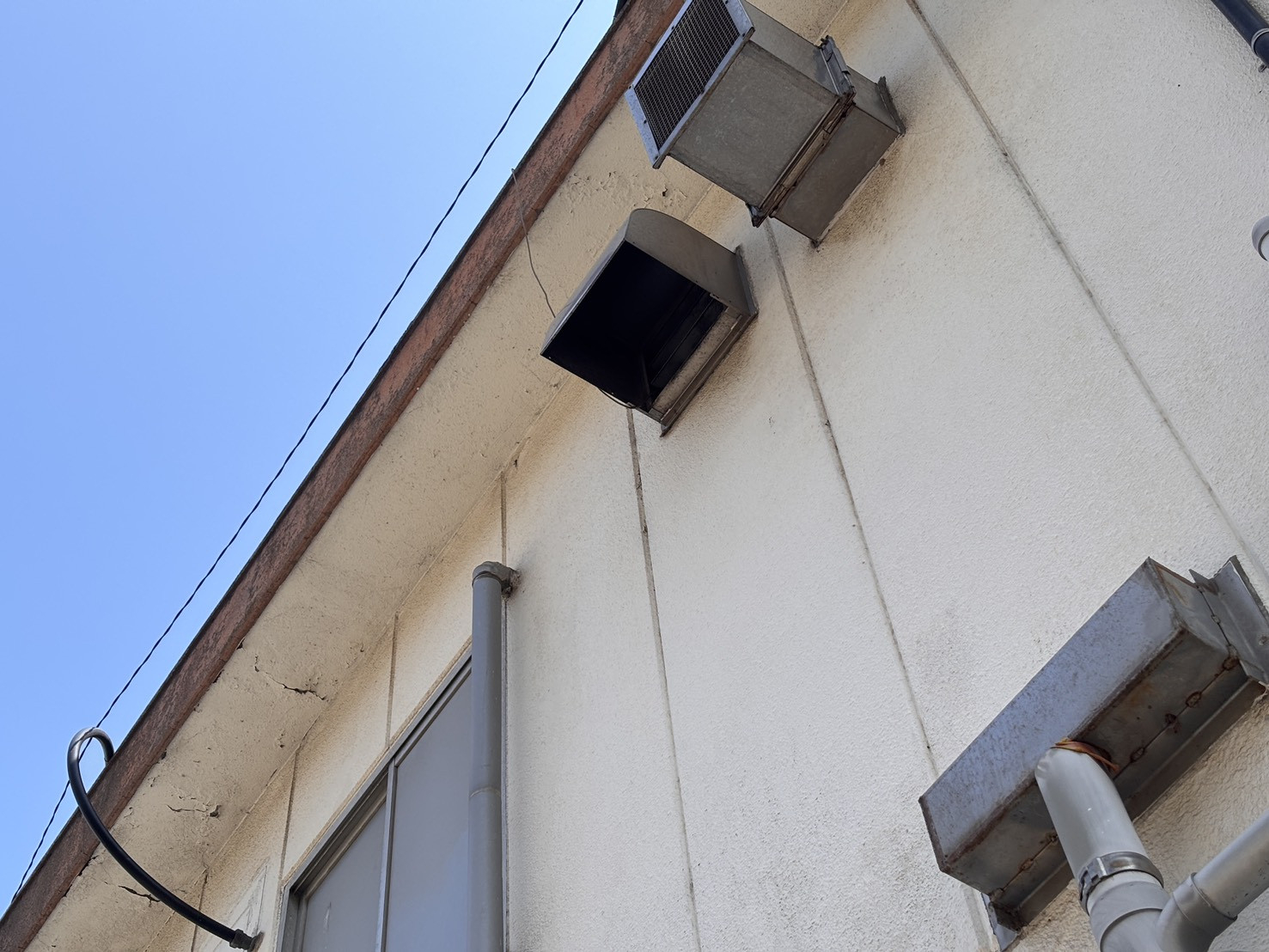 HOTTAの【呉市倉橋町】虫よけパネルの施工前の写真1