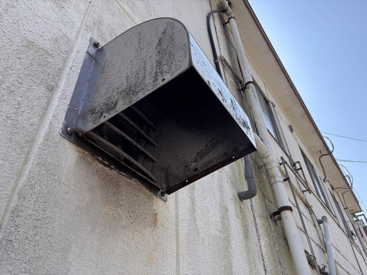 HOTTAの【呉市倉橋町】虫よけパネルの施工前の写真2