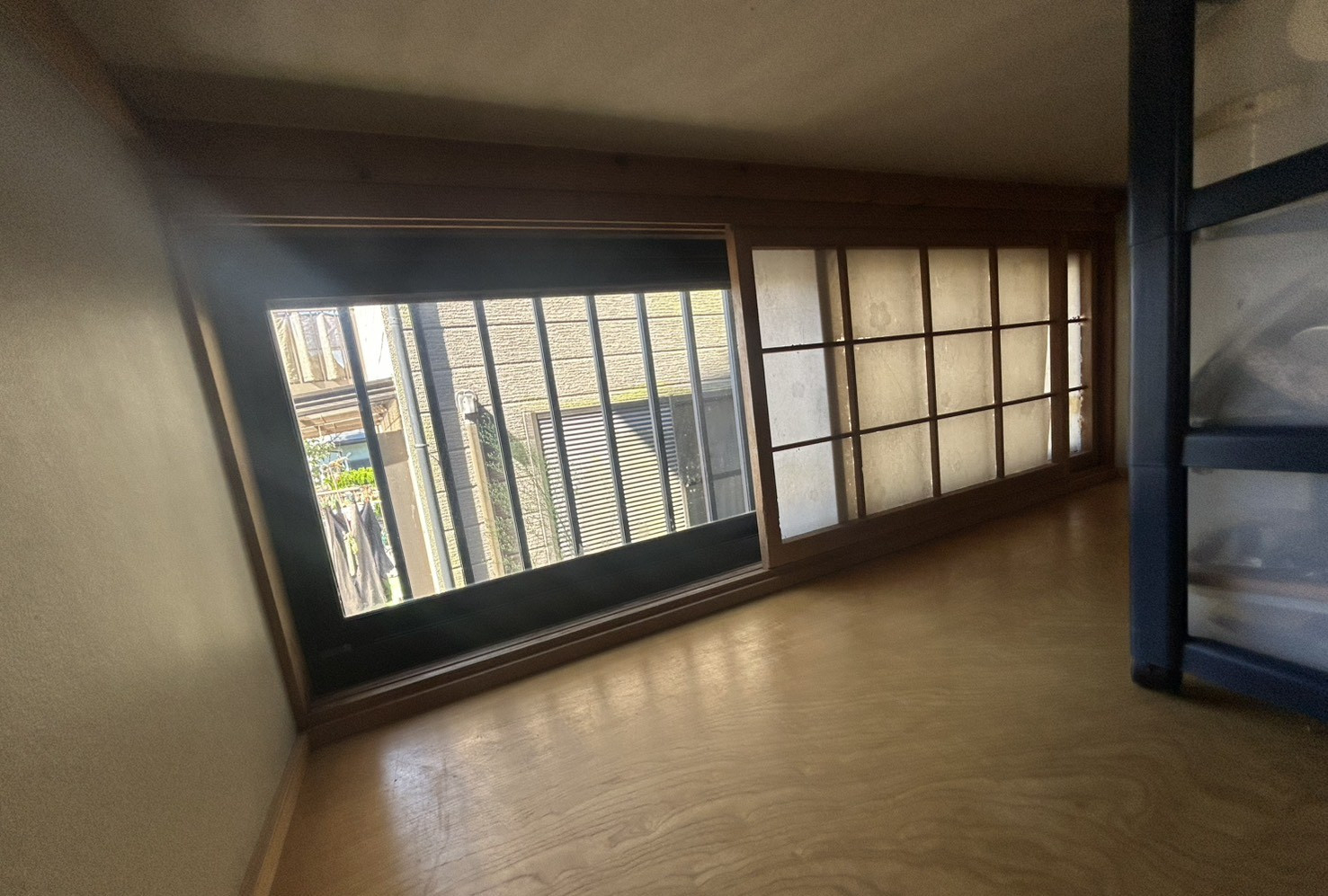 有薗の【鹿児島市】古くなった内障子を内窓に取り替えて快適にの施工前の写真1