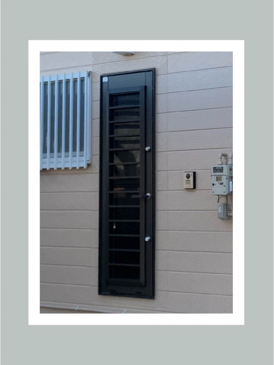 リアレンジの2025年11月　毎日の家事動線を整える、勝手口ドアのリフォーム。カバー工法で手軽に一新！の施工後の写真1