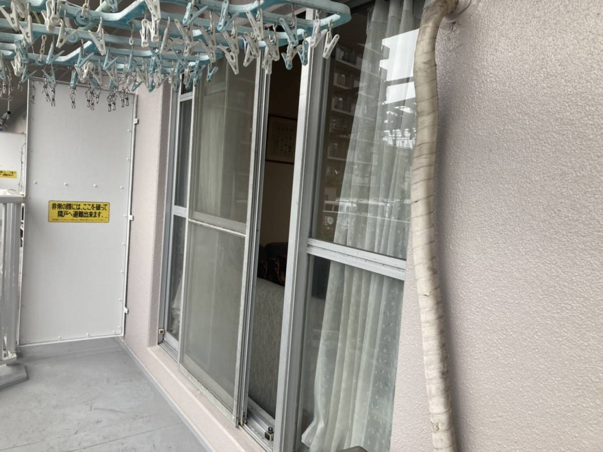 相川スリーエフのマンションの窓リフォームの施工前の写真1