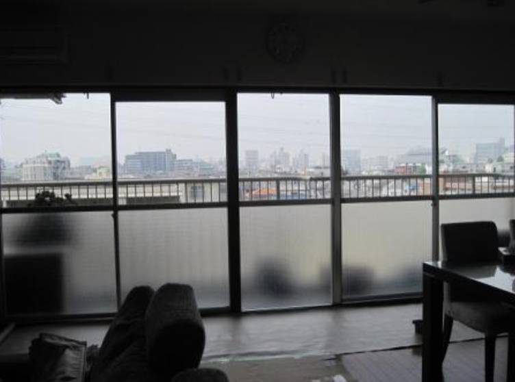 相川スリーエフのマンションのサッシは取り替えられるのでしょうか。の施工前の写真1