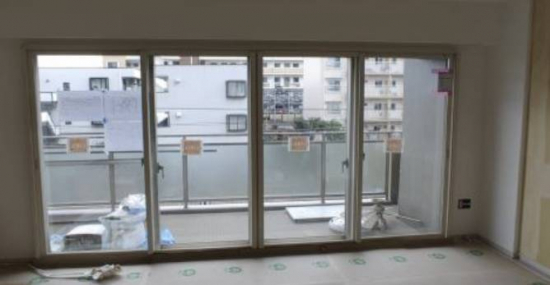 相川スリーエフの大きい窓には内窓を。LIXILインプラス。施工事例写真1