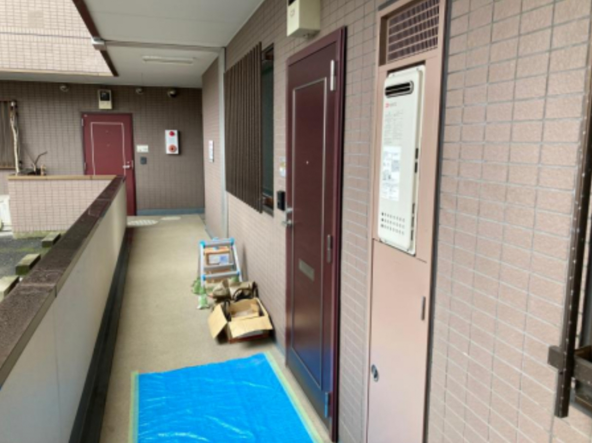 相川スリーエフのマンションドア取り替えを安くの施工後の写真1