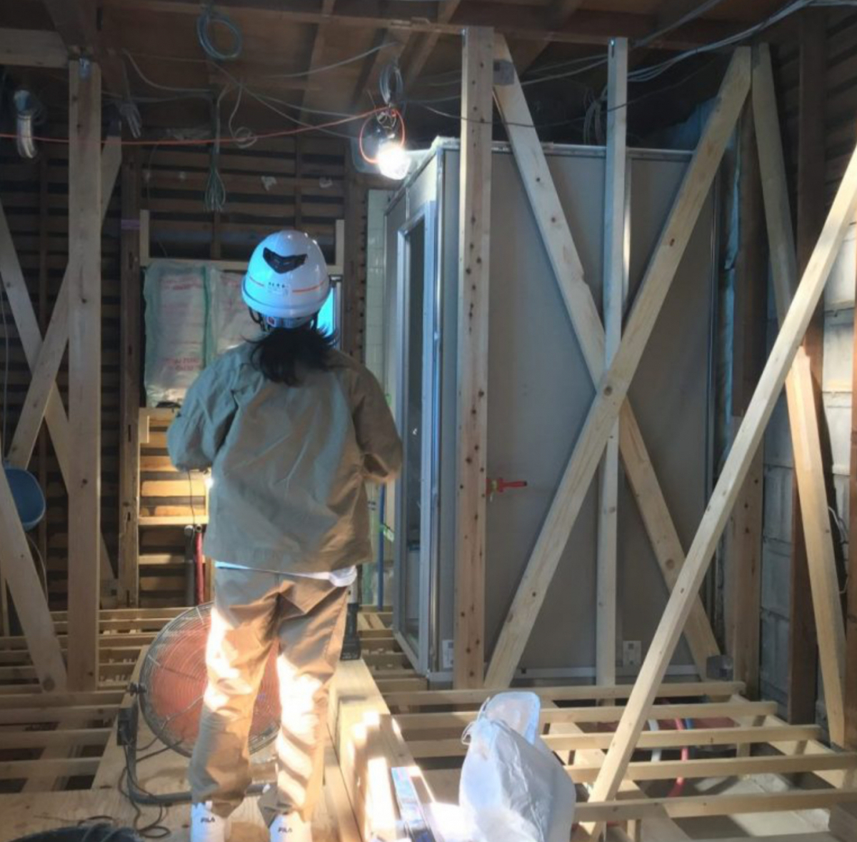 相川スリーエフの断熱補助金2024年、窓だけじゃなく壁も屋根裏も丸ごと断熱で600万円還元されます。お得すぎ。の施工後の写真1