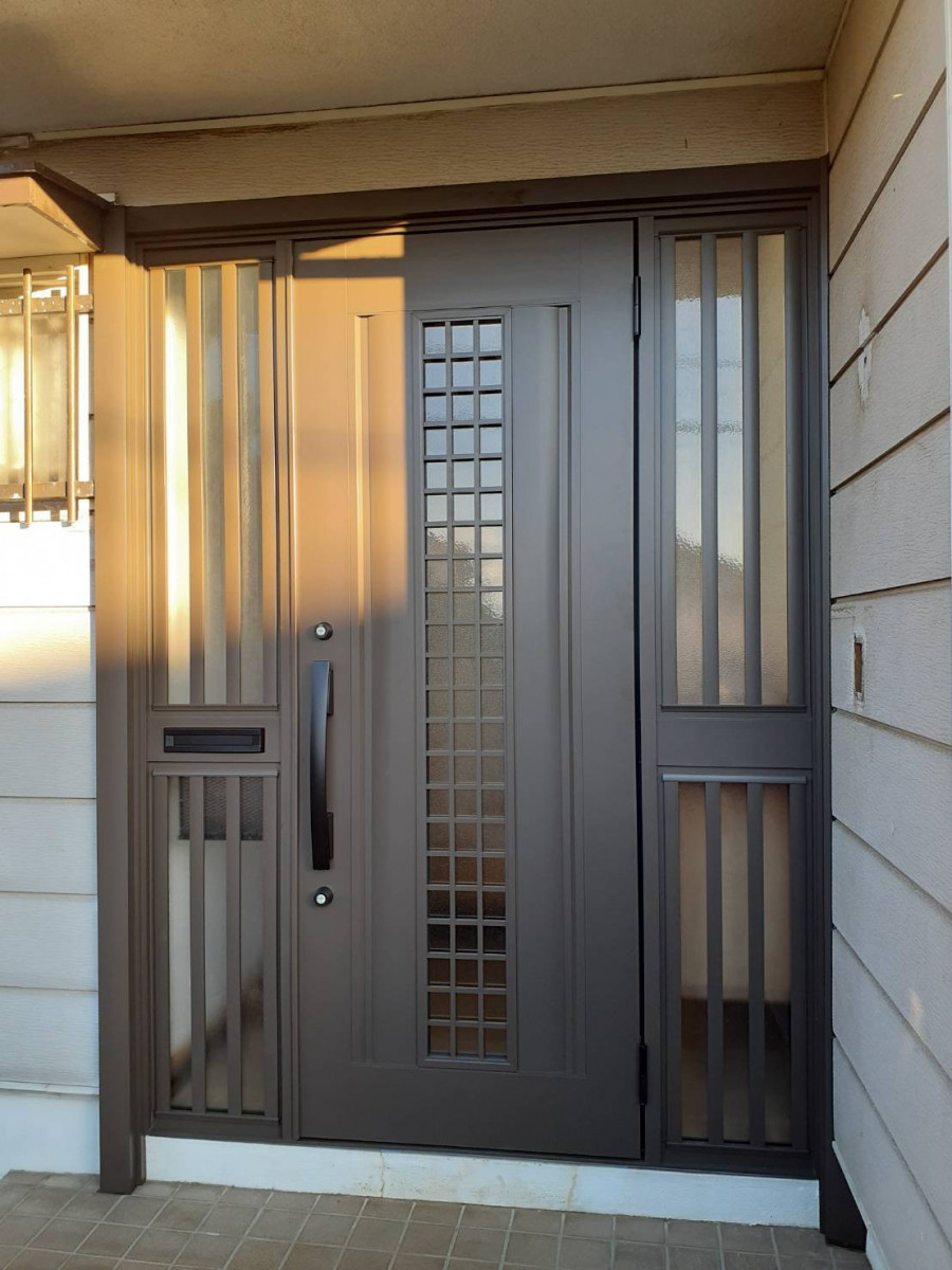 森サッシ工業の玄関ドア取替工事　№4の施工後の写真1