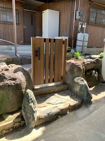 丸美の門扉取替工事の施工後の写真1