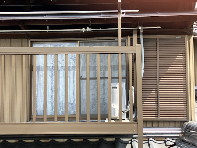 丸美のシャッターサッシの施工前の写真1