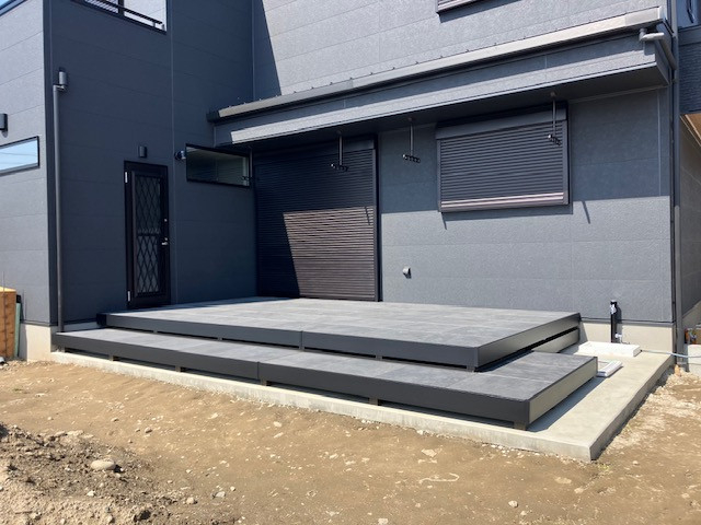 丸美のタイルデッキを設置しましたの施工後の写真1