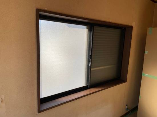 丸美のサッシ窓枠のリフォーム施工事例写真1