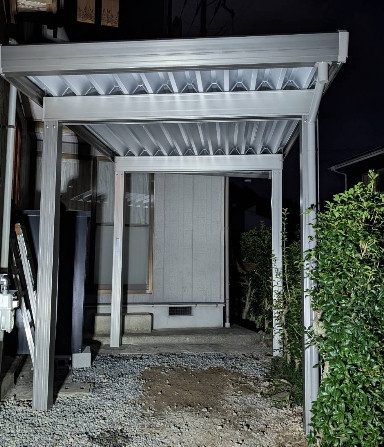 オブハウスのカーポートの施工後の写真1