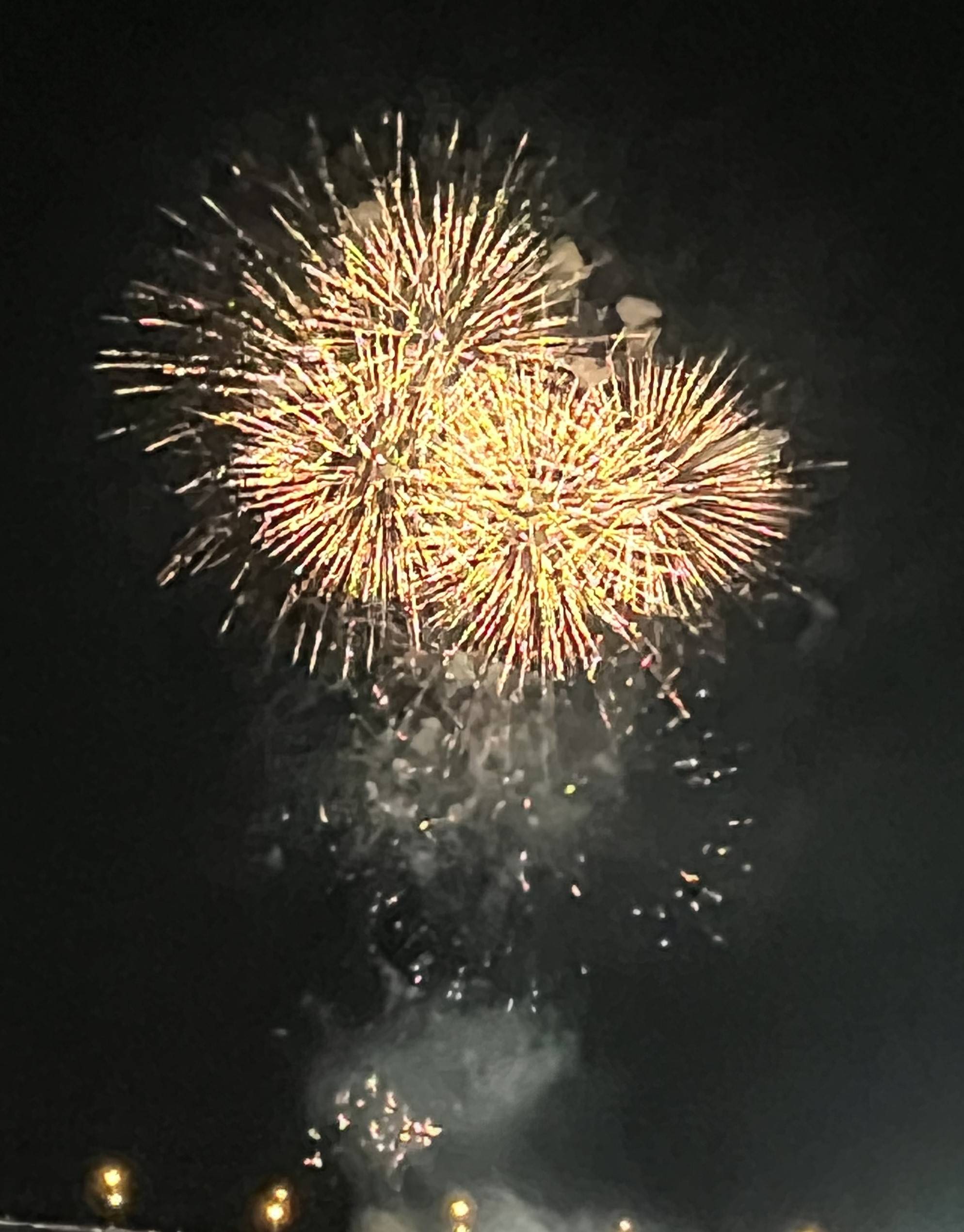 花火大会🎆 鎌田トーヨー住器のブログ 写真3