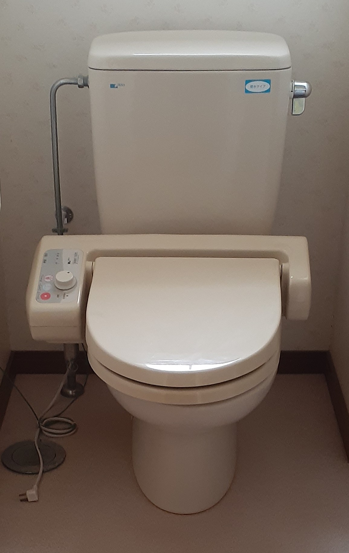 鎌田トーヨーのトイレ取替🚽の施工事例詳細写真1