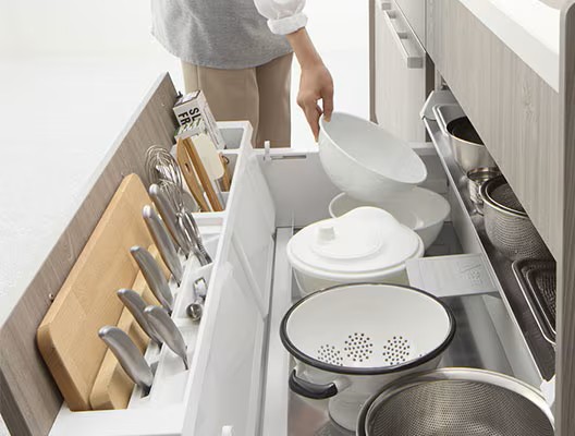 取り出しやすく大容量なフロアユニット 鎌田トーヨーのブログ 写真4