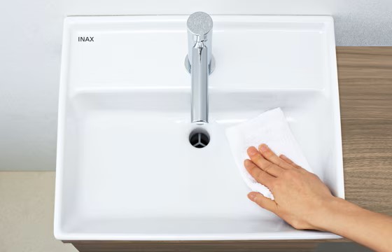 トイレ🚽手洗いキャビネット　キャパシア 鎌田トーヨーのブログ 写真3