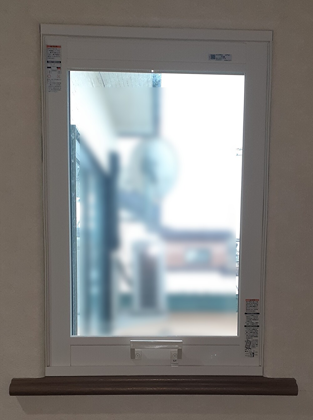 鎌田トーヨーの【先進的窓リノベ事業】内窓インプラス取付　階段の施工事例詳細写真2
