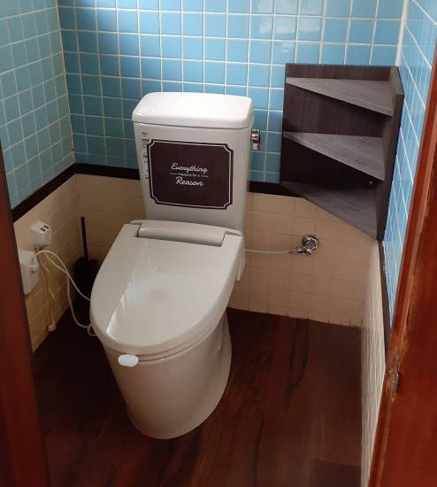 鎌田トーヨー住器の【青森市浪岡】和式トイレから洋式トイレに替えました🚽施工事例写真1