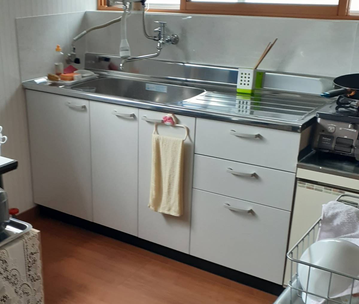 鎌田トーヨー住器の【藤崎町】古くなったキッチンを取り替えたい🤔の施工後の写真1