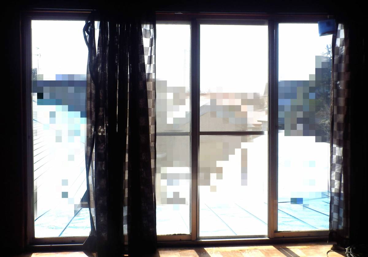 鎌田トーヨー住器のテラスサイズの窓にもインプラス☺の施工前の写真1