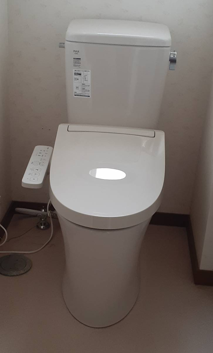 鎌田トーヨー住器のトイレ取替🚽の施工後の写真1