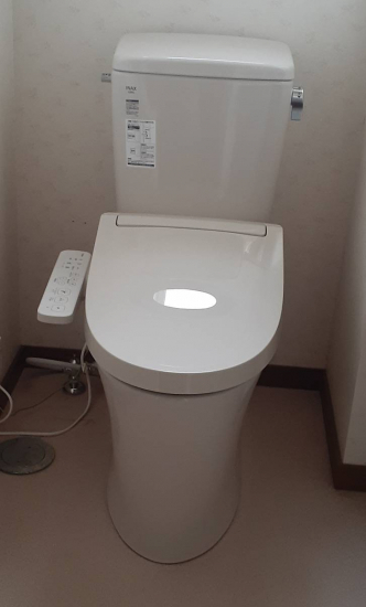 鎌田トーヨー住器のトイレ取替🚽施工事例写真1