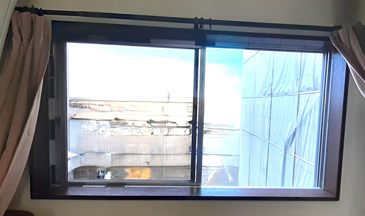 鎌田トーヨーの内窓インプラス取付の施工前の写真1