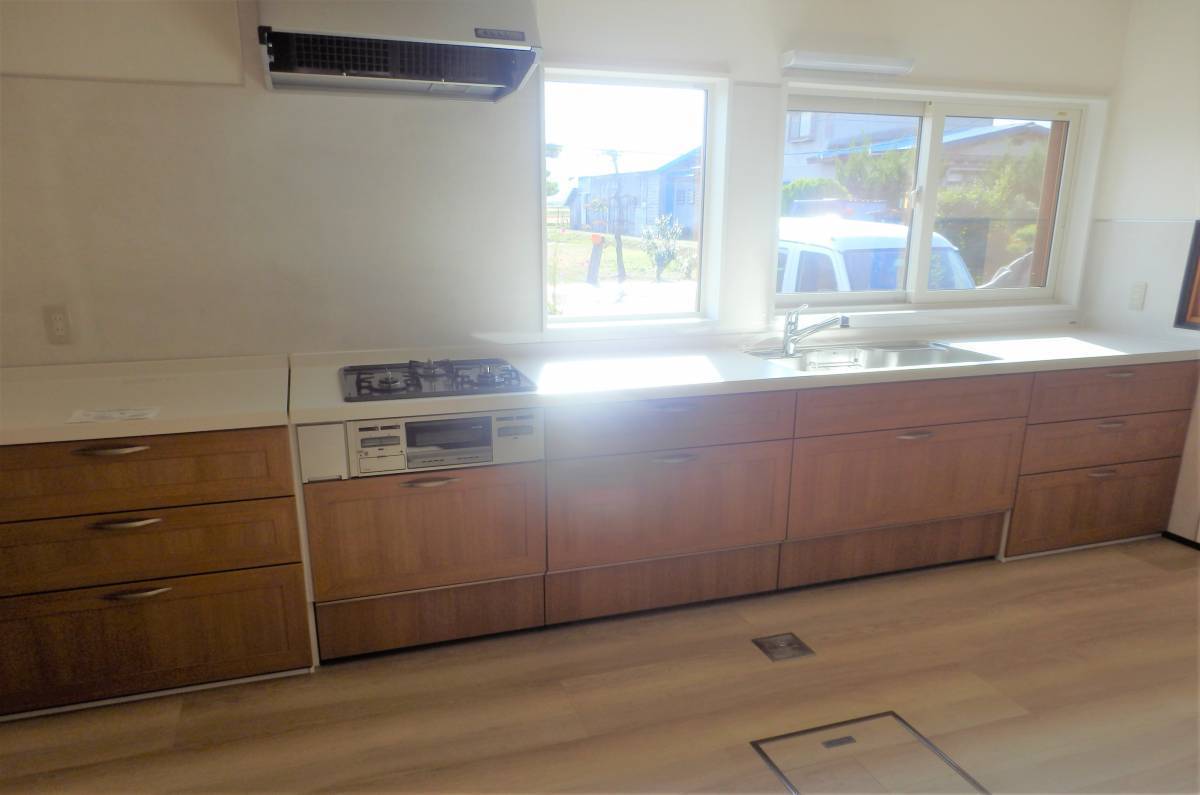 鎌田トーヨーの【藤崎町】高さが合わない(>_<)　キッチン取り替えました！の施工後の写真2
