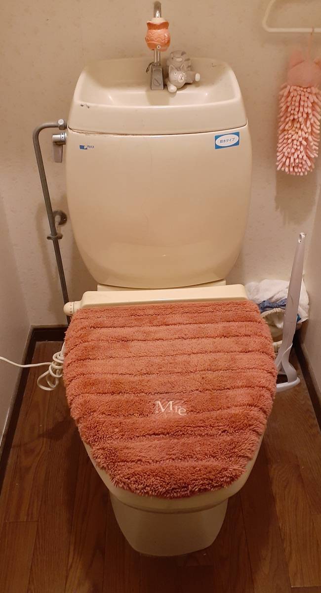 鎌田トーヨー住器の【青森市浪岡】トイレが故障したので新しくしたい！🚽の施工前の写真1