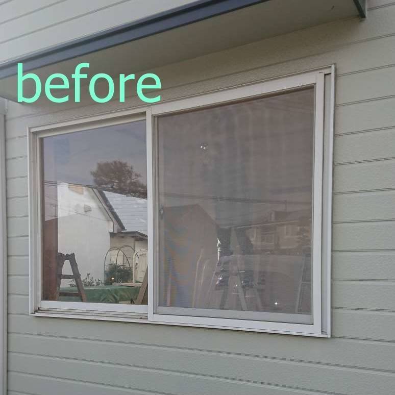 FBT新白河店の窓は、パッと取り替えられます。の施工前の写真1
