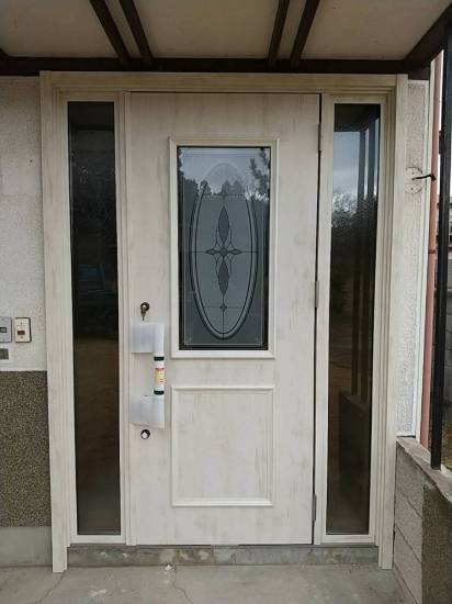 FBT新白河店の和風の玄関がたった半日で思い通りの玄関に！施工事例写真1