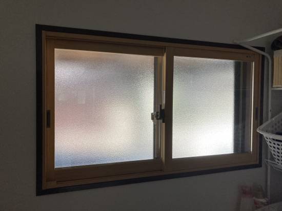 鳴和トーヨー住器の内窓インプラス施工施工事例写真1