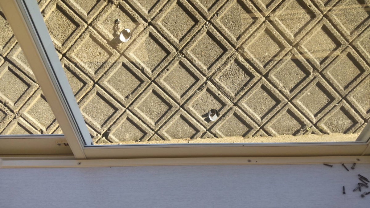 鳴和トーヨー住器の窓のビート交換の施工後の写真1