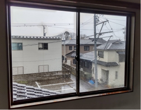 鳴和トーヨー住器の【内窓】寝室のエアコンの効きを良くしたい！②の施工前の写真1