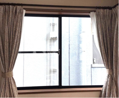 鳴和トーヨー住器の『内窓』先進的窓リノベ2024を利用してお得に窓リフォーム！②の施工前の写真1
