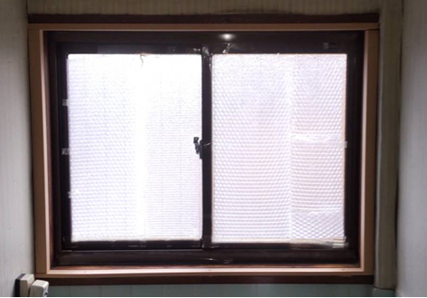 鳴和トーヨー住器の『内窓』補助金利用で家全体を快適に！④の施工前の写真1