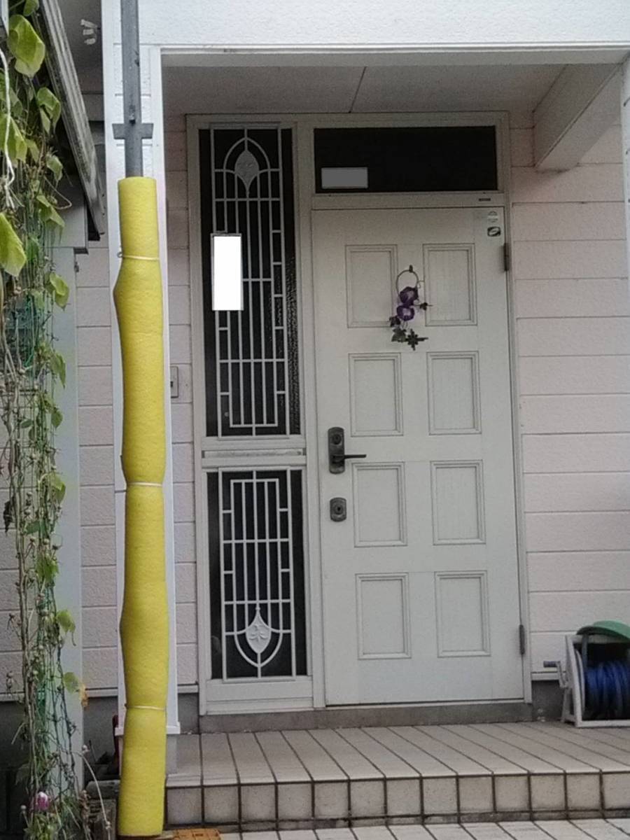 鳴和トーヨー住器のY様邸【リシェント玄関ドア３】完成しました。の施工前の写真1