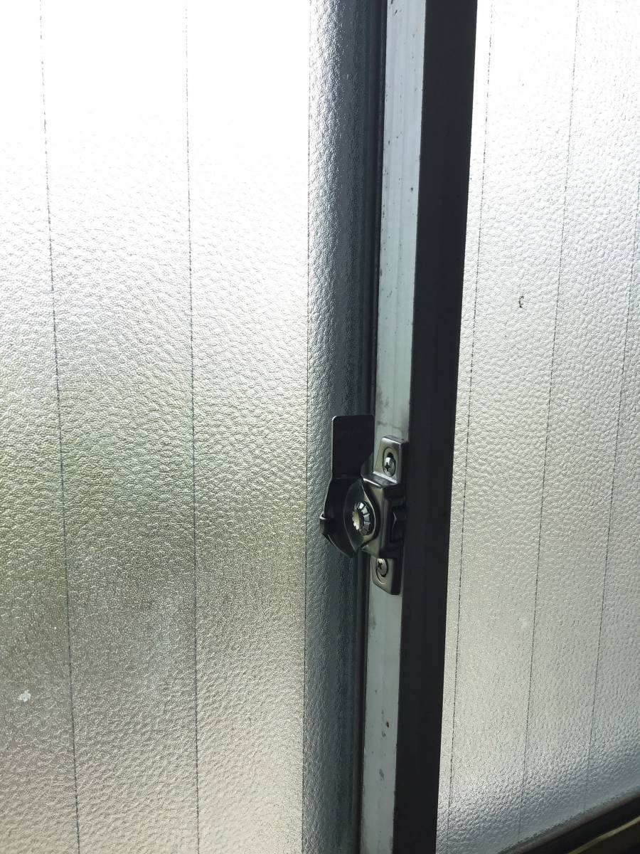 茂木トーヨー住器　茂木の窓の鍵交換しました。の施工後の写真1