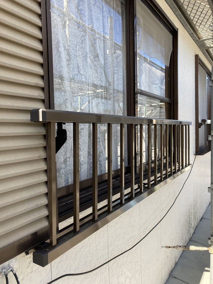 山商トーヨー住器の長崎市で窓手すりを交換しました。の施工後の写真1