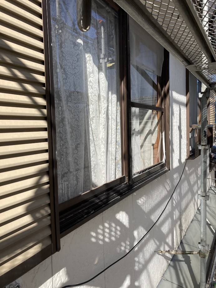 山商トーヨー住器の長崎市で窓手すりを交換しました。の施工前の写真2