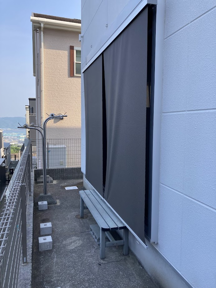 山商トーヨー住器の夏の強烈な日差しをブロック！LIXILスタイルシェードで室温対策＆快適空間にの施工後の写真2