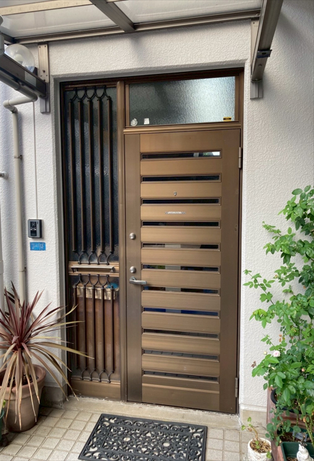 山商トーヨー住器の玄関を取替て暮らしと運気を一新!!の施工前の写真1