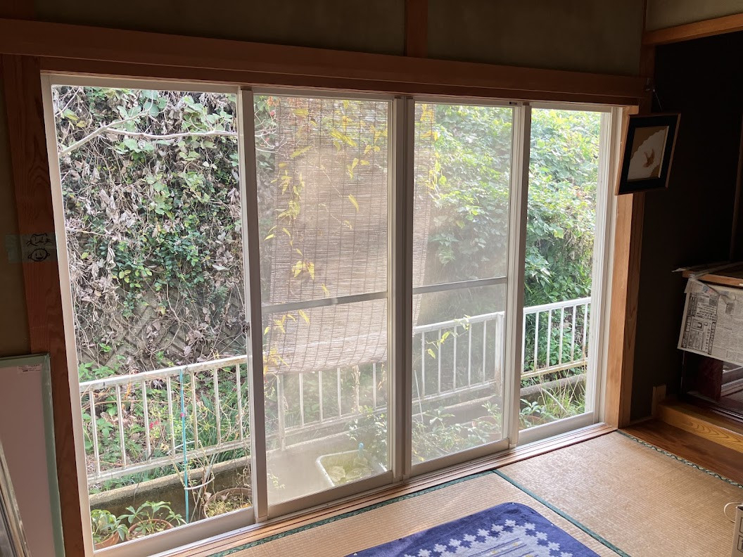 山商トーヨー住器の窓のリフォームで冬暖かく、夏涼しい快適な住まいへ！の施工前の写真1