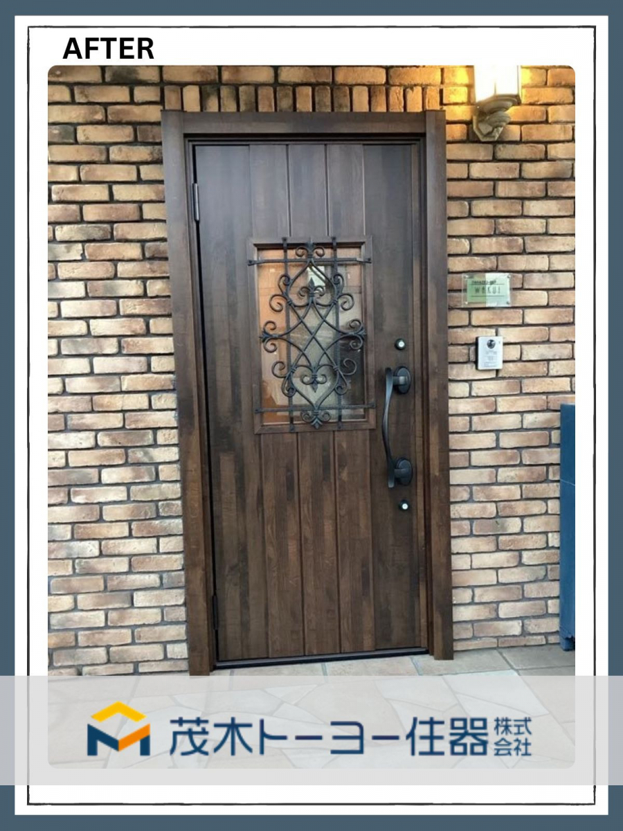 茂木トーヨー住器　宇都宮の古くなった玄関のリニューアル工事の施工後の写真1