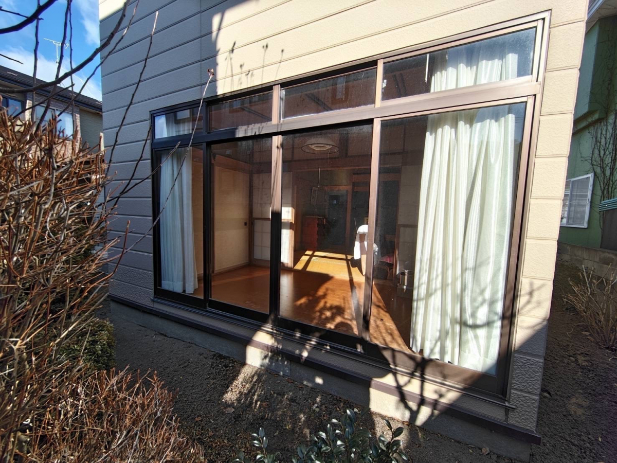 サントーヨー住器の【八戸市】他社さんには断られてしまって、窓リフォームできますか?2025先進的窓リノベ工事の施工前の写真1