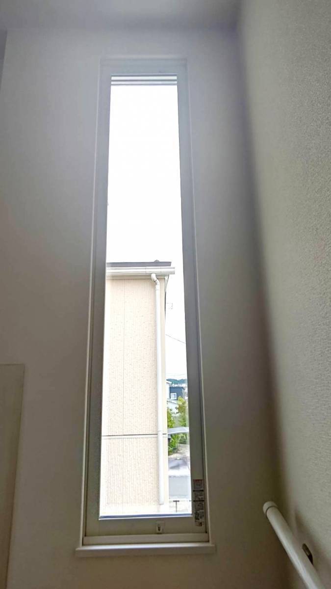 サントーヨー住器の【八戸市】内窓の防音効果を気に入り追加設置の施工後の写真2