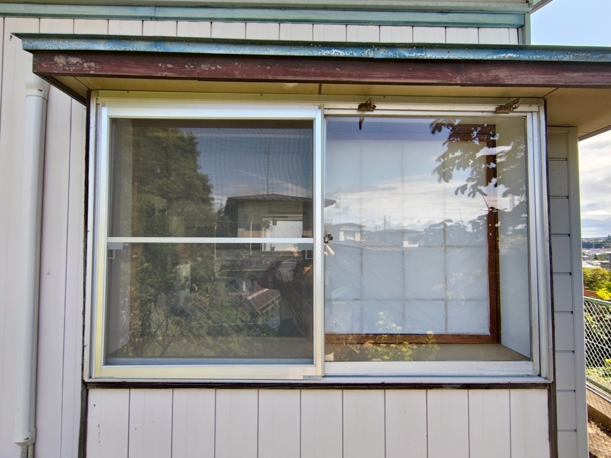 サントーヨー住器の【八戸市】先進的窓リノベ対象工事 夏も冬も快適!窓交換で省エネにも期待!の施工前の写真2