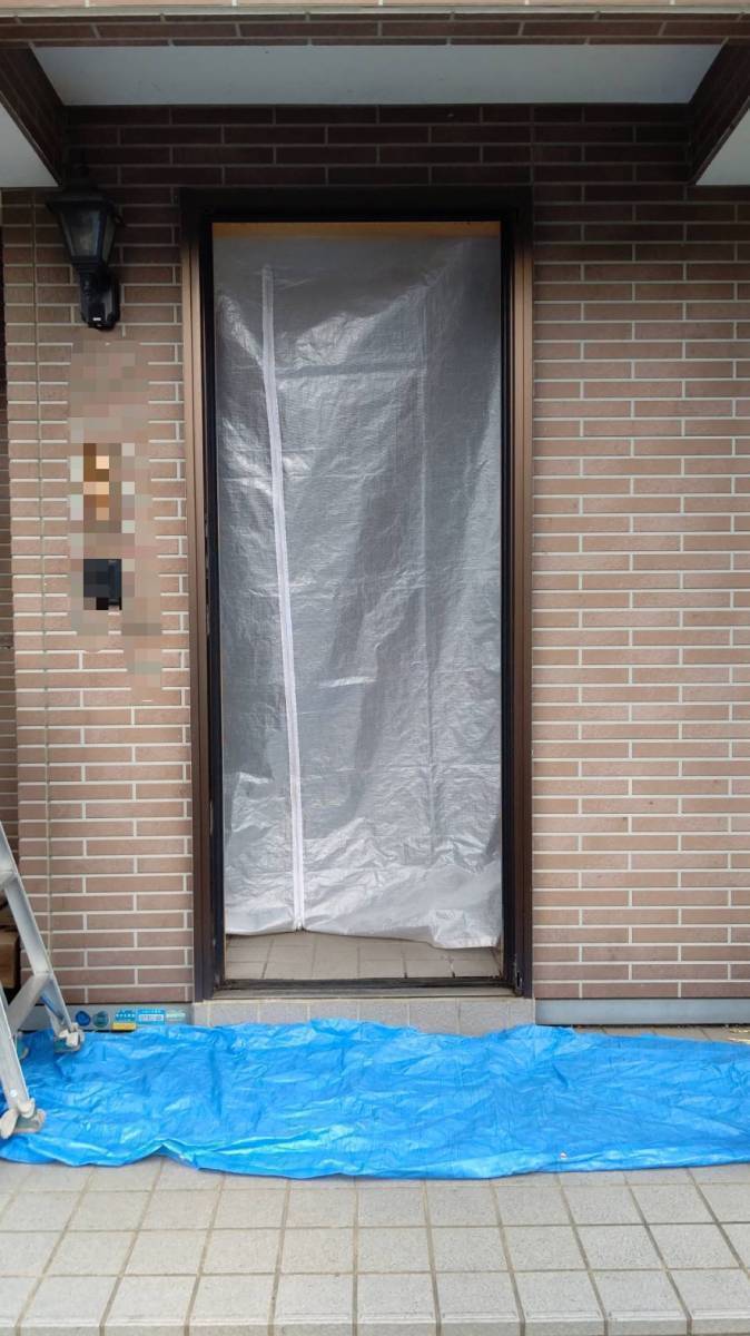 サントーヨー住器の【八戸市】玄関のハンドルが壊れたので早急に交換したいの施工前の写真3